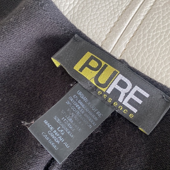 Black t-shirt style dress - Picture 2 of 4